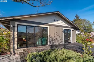 1754 NW Utah Dr, Roseburg, OR 97471 - Photo 29