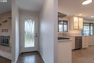 1754 NW Utah Dr, Roseburg, OR 97471 - Photo 3