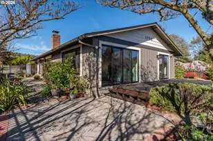 1754 NW Utah Dr, Roseburg, OR 97471 - Photo 1