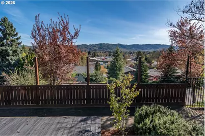 1754 NW Utah Dr, Roseburg, OR 97471 - Photo 33