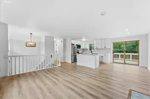 10507 NE 43rd St, Vancouver, WA 98682 - Photo 7