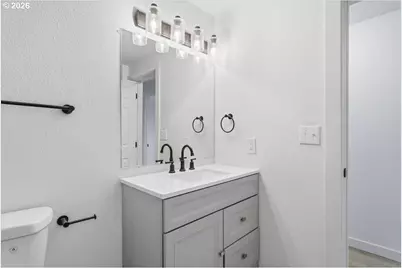 10507 NE 43rd St, Vancouver, WA 98682 - Photo 17