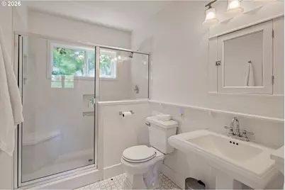 1969 Villard St, Eugene, OR 97403 - Photo 21