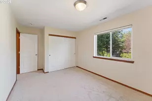 17209 SE Stephens St, Portland, OR 97233 - Photo 35
