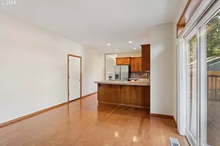 17209 SE Stephens St, Portland, OR 97233 - Photo 21
