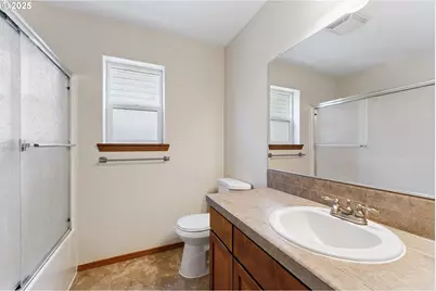 17209 SE Stephens St, Portland, OR 97233 - Photo 37