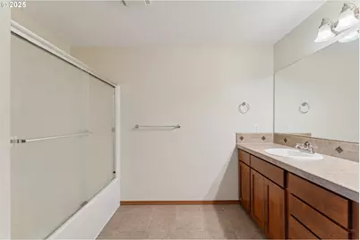 17209 SE Stephens St, Portland, OR 97233 - Photo 29