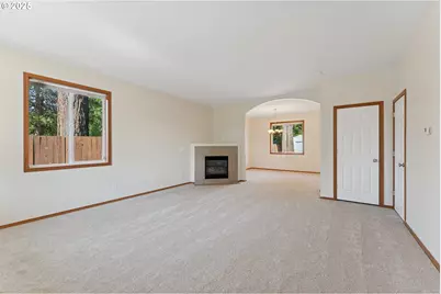 17209 SE Stephens St, Portland, OR 97233 - Photo 5