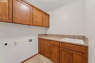 17209 SE Stephens St, Portland, OR 97233 - Photo 41