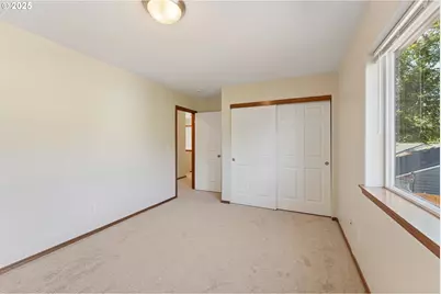 17209 SE Stephens St, Portland, OR 97233 - Photo 37