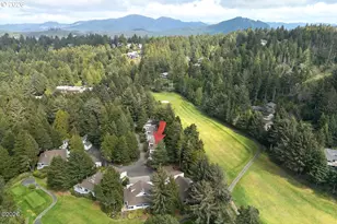 600 Island Dr, Gleneden Beach, OR 97388 - Photo 5