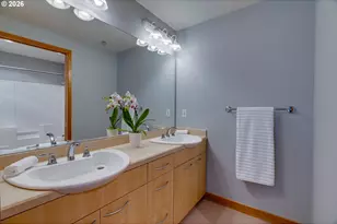 300 W 8th St W, Vancouver, WA 98660 - Photo 29