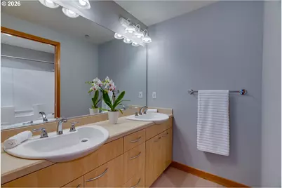 300 W 8th St W #236E, Vancouver, WA 98660 - Photo 33