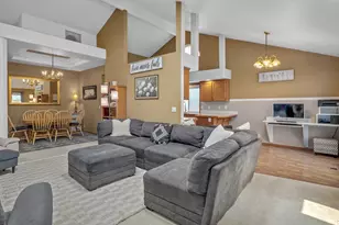 17921 SW Farwest Ln, Sherwood, OR 97140 - Photo 7