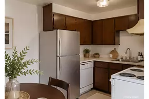 3731 NE 82nd Ave, Portland, OR 97220 - Photo 3