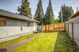 3731 NE 82nd Ave, Portland, OR 97220 - Photo 11