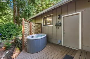 194 SW The Pines Dr, Depoe Bay, OR 97341 - Photo 7