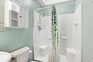 194 SW The Pines Dr, Depoe Bay, OR 97341 - Photo 15