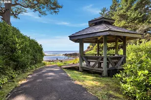 194 SW The Pines Dr, Depoe Bay, OR 97341 - Photo 27