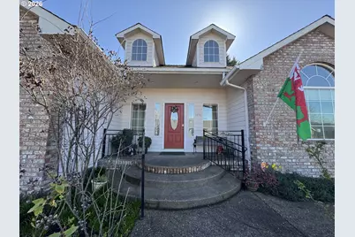 1256 Frogs Leap Ln, Eugene, OR 97404 - Photo 3