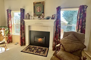 1256 Frogs Leap Ln, Eugene, OR 97404 - Photo 9