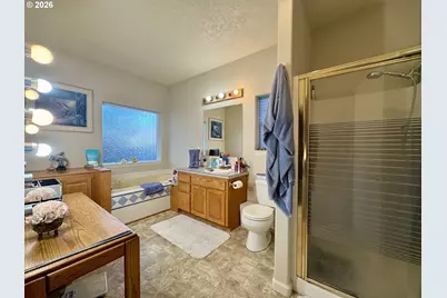 1256 Frogs Leap Ln, Eugene, OR 97404 - Photo 27