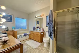 1256 Frogs Leap Ln, Eugene, OR 97404 - Photo 27