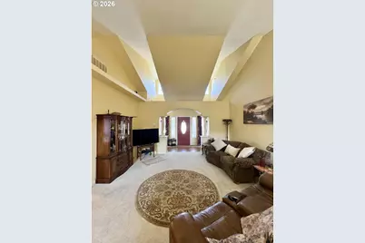 1256 Frogs Leap Ln, Eugene, OR 97404 - Photo 7