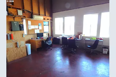 16 E 3rd St, Coquille, OR 97423 - Photo 19