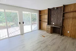 60272 Acme Rd, Coos Bay, OR 97420 - Photo 9