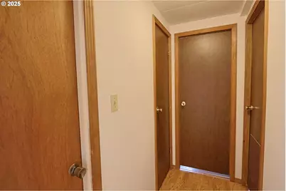 60272 Acme Rd, Coos Bay, OR 97420 - Photo 21