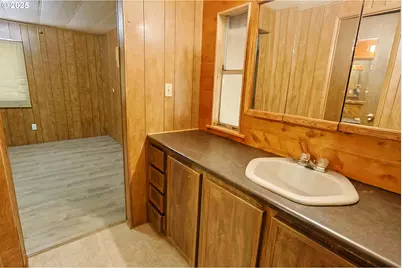 60272 Acme Rd, Coos Bay, OR 97420 - Photo 25