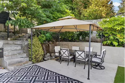 17780 Overlook Cir, Lake Oswego, OR 97034 - Photo 41