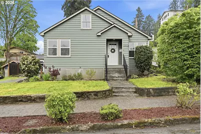 1102 Center St, Oregon City, OR 97045 - Photo 1