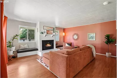9006 N Gilbert Ave, Portland, OR 97203 - Photo 17