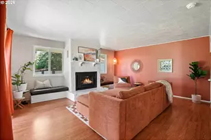 9006 N Gilbert Ave, Portland, OR 97203 - Photo 17