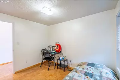 21546 SW Peggy Ct, Beaverton, OR 97003 - Photo 3