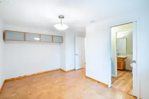 21546 SW Peggy Ct, Beaverton, OR 97003 - Photo 7