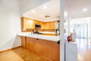 21546 SW Peggy Ct, Beaverton, OR 97003 - Photo 9