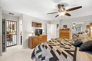 13650 NE Hassalo St, Portland, OR 97230 - Photo 15