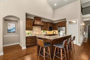 15677 Fieldstone Dr, Lake Oswego, OR 97035 - Photo 13