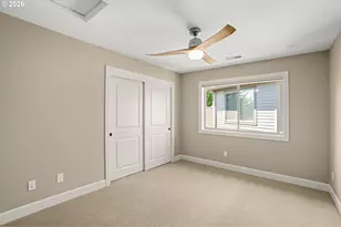 15677 Fieldstone Dr, Lake Oswego, OR 97035 - Photo 33