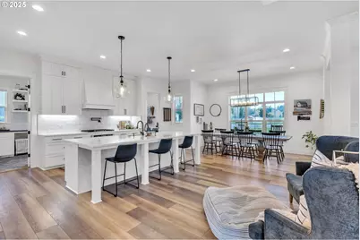 370 Tulip Ln, Woodland, WA 98674 - Photo 3