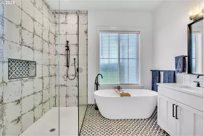 370 Tulip Ln, Woodland, WA 98674 - Photo 27