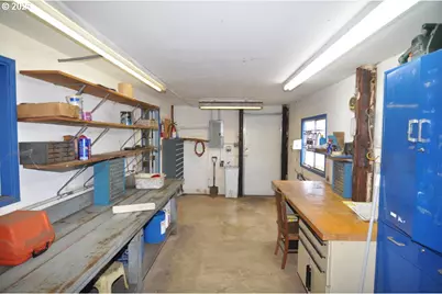 18385 S Springwater Rd, Estacada, OR 97023 - Photo 7