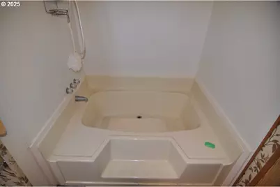 18385 S Springwater Rd, Estacada, OR 97023 - Photo 17