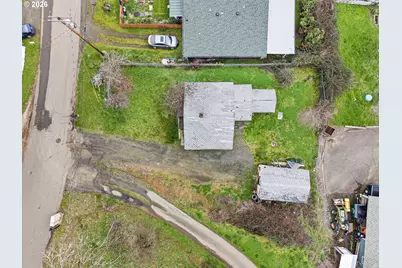 593 NW Sweetbrier Ave, Roseburg, OR 97471 - Photo 45