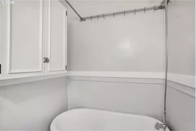 1631 NW Everett St #406, Portland, OR 97209 - Photo 25