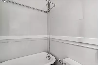 1631 NW Everett St #406, Portland, OR 97209 - Photo 23