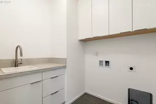 2401 E 6th St, Vancouver, WA 98661 - Photo 27